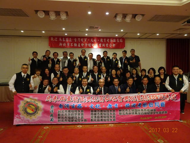 1211602_1972a03a0af94ff1a05bca7dc820d6e3
