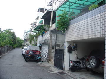日若山莊
