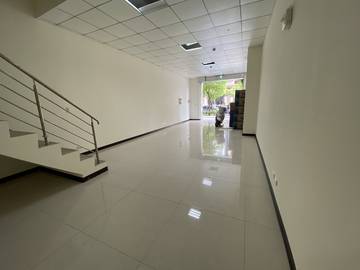 005幸福頭前路金店面1+2樓